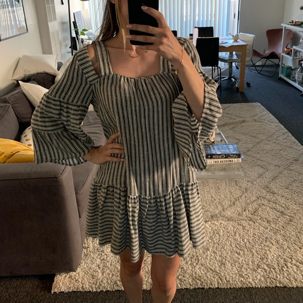 Tigerlily beach dress US 2